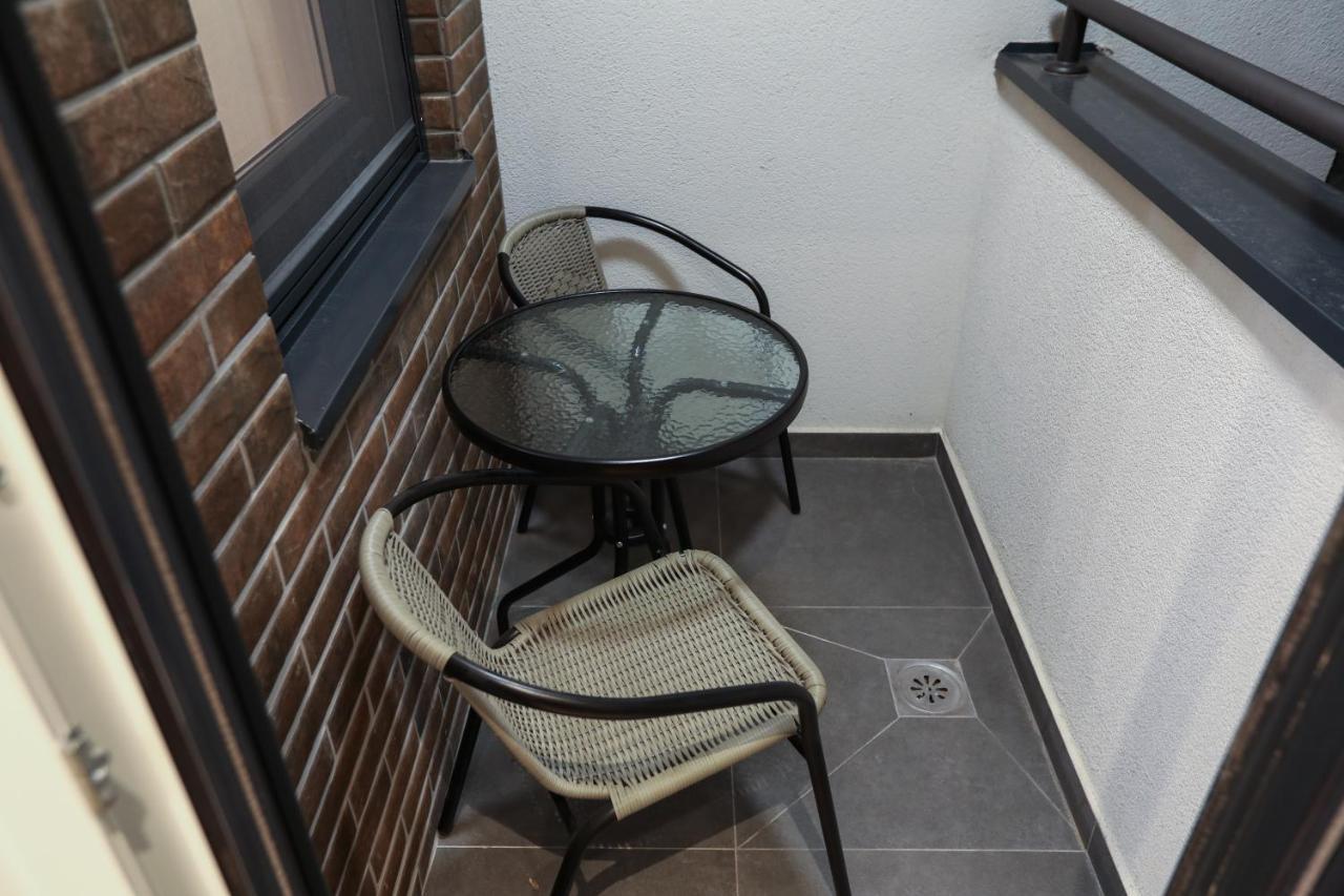Apartment Promenada Avenija 诺威萨 外观 照片